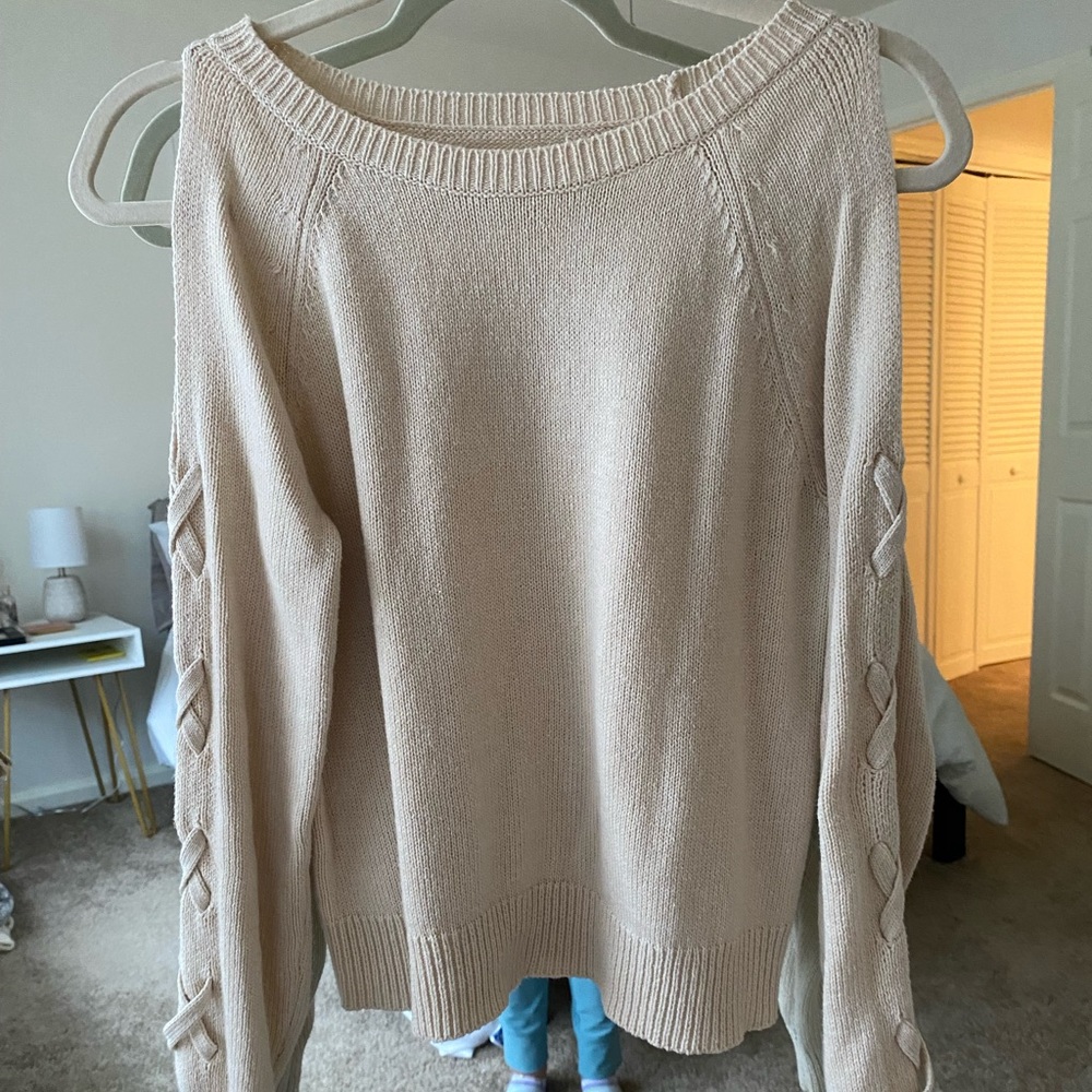 Aero cold shoulder sweater